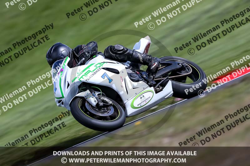 cadwell no limits trackday;cadwell park;cadwell park photographs;cadwell trackday photographs;enduro digital images;event digital images;eventdigitalimages;no limits trackdays;peter wileman photography;racing digital images;trackday digital images;trackday photos